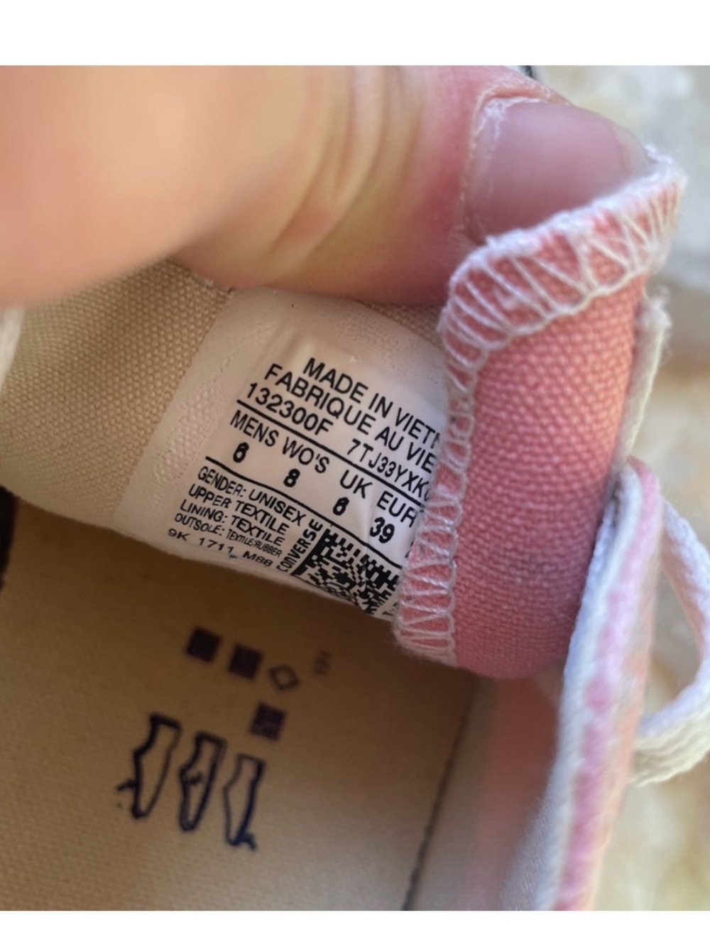 Converse lot - Picture 10 of 11